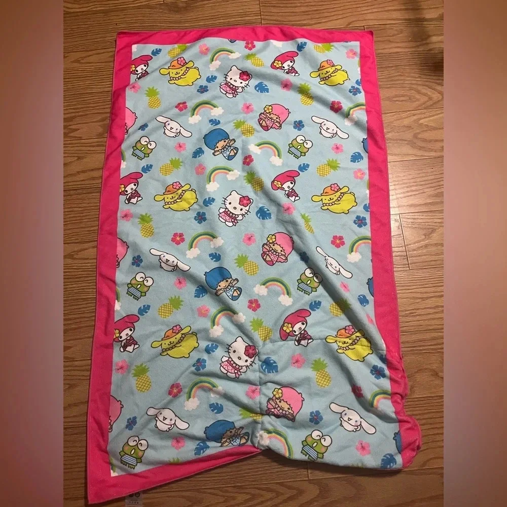 Lootcrate x Sanrio Beach Towel